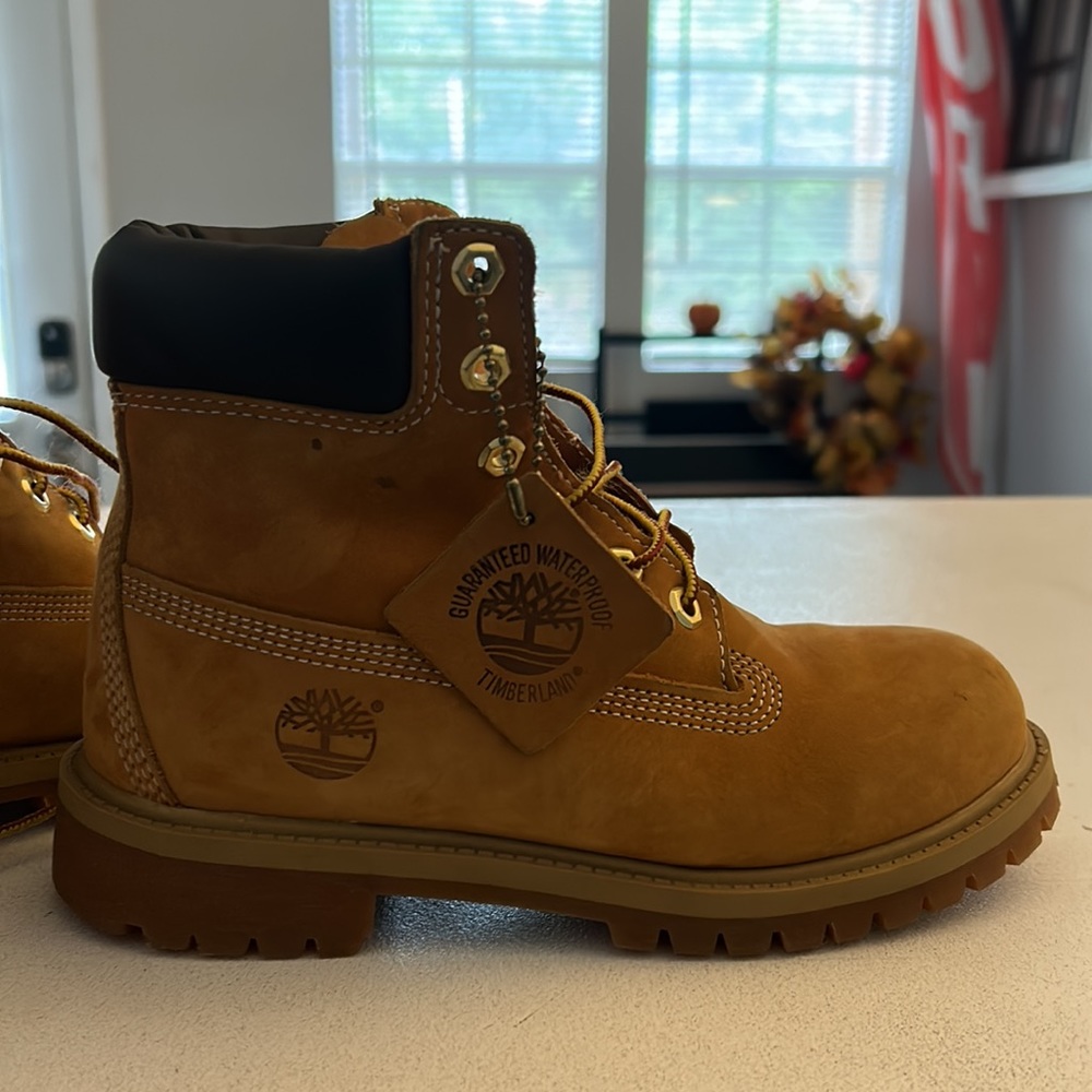 Timberland’s - Picture 3 of 8
